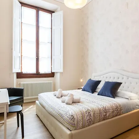 Apartment I Renai - Ponte Delle Grazie Modern